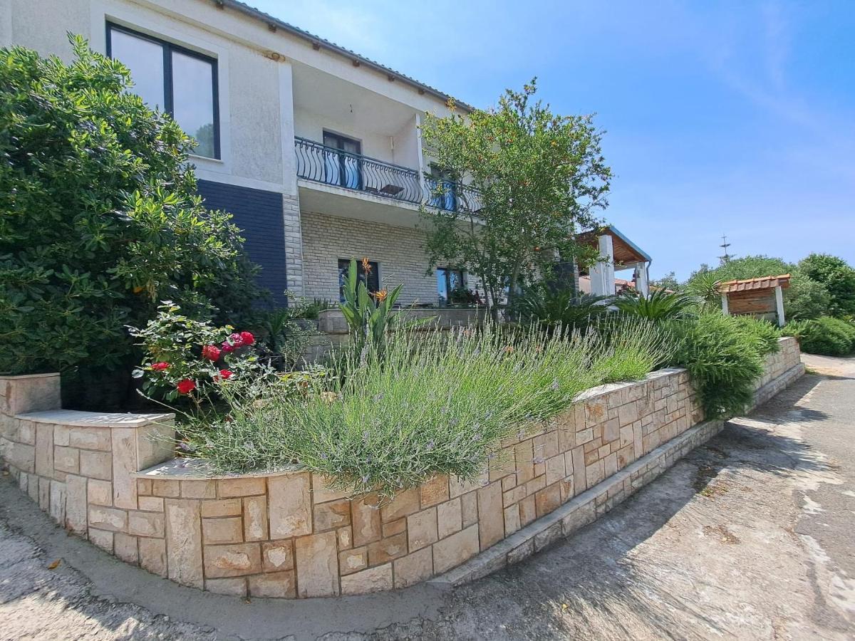 Guesthouse Tamara Lovište 外观 照片